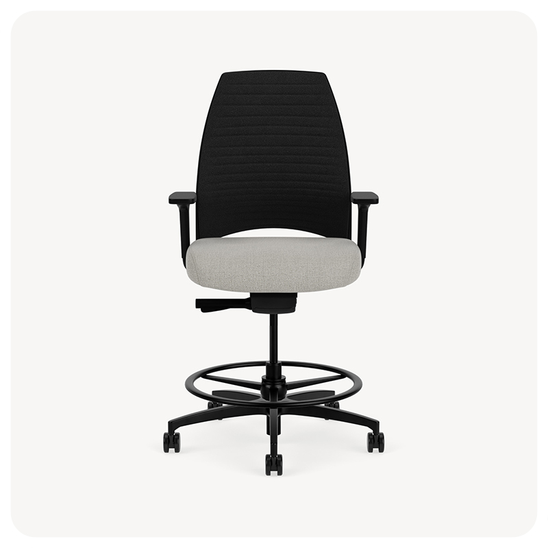 groove stool with a medium comfort seat
