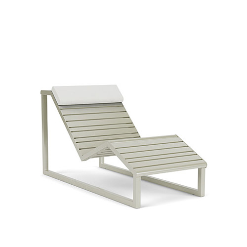 color chaise lounge