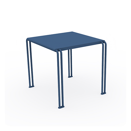 octopus table with 4 small cube chairs
